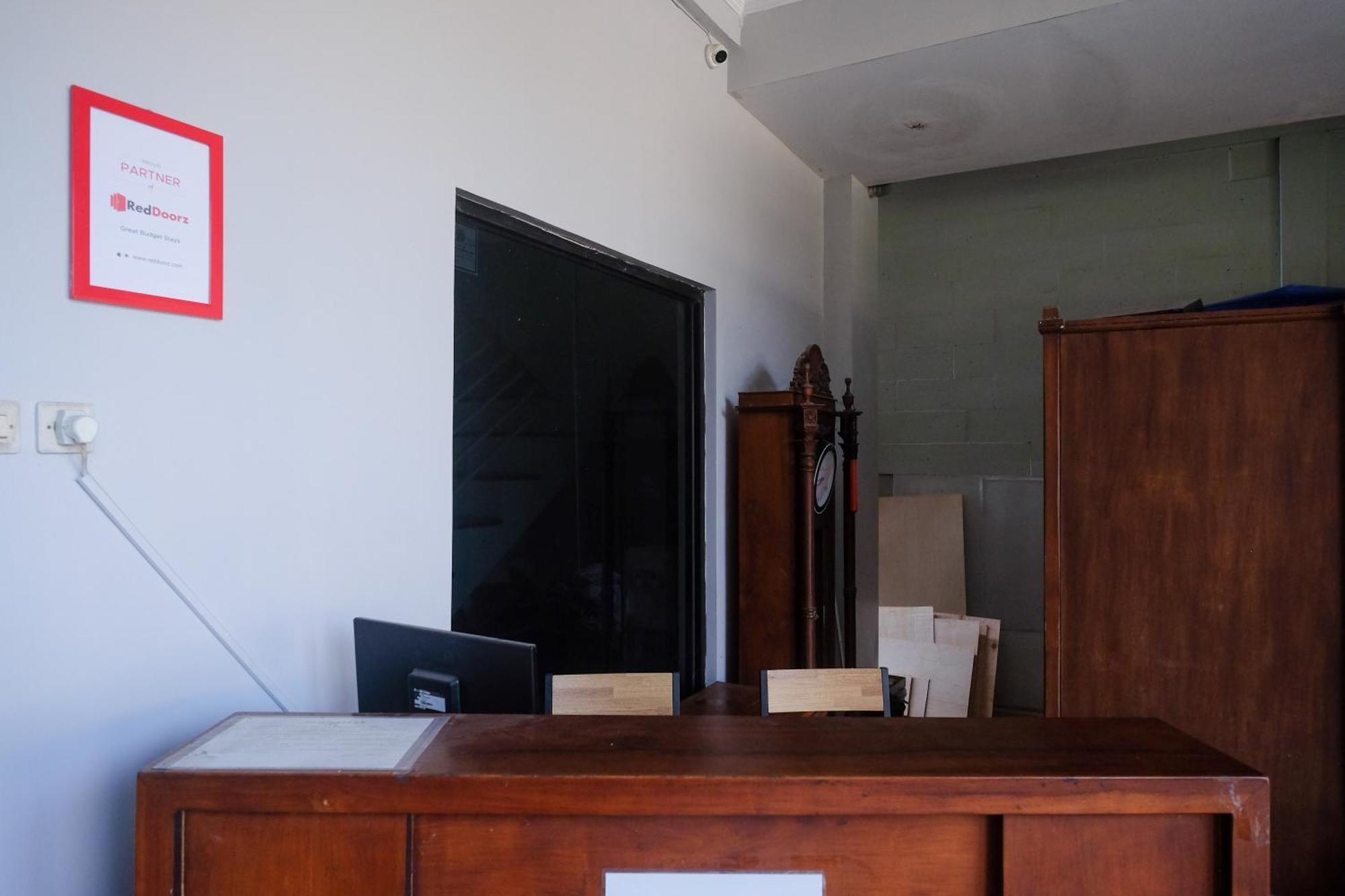 Reddoorz Syariah Near Pakuwon Mall Jogja Kejayan Zewnętrze zdjęcie